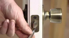 City Locksmith Store Hollywood, FL 954-282-5612 City Locksmith Store Hollywood, FL 954-282-5612 - 16-Emergency-Locksmith-Opening