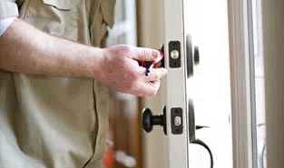 City Locksmith Store Hollywood, FL 954-282-5612 - 9-Locks-Change